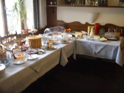بيت ضيافة Gasthof Adler هورب آم نيكار